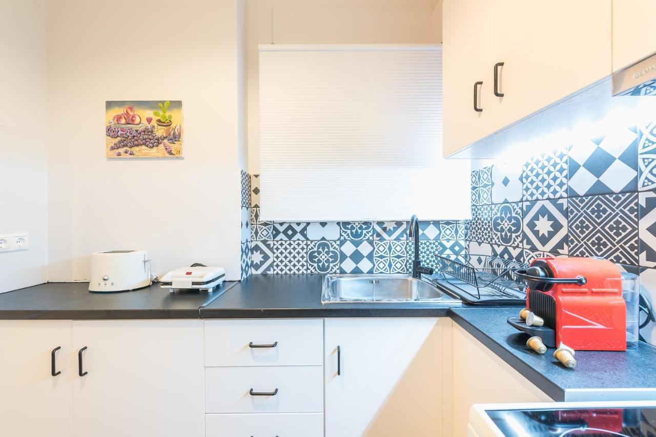Gorgeous & Modern At Ampelokipi Metro Station By Greece Apartments Atena Exterior foto